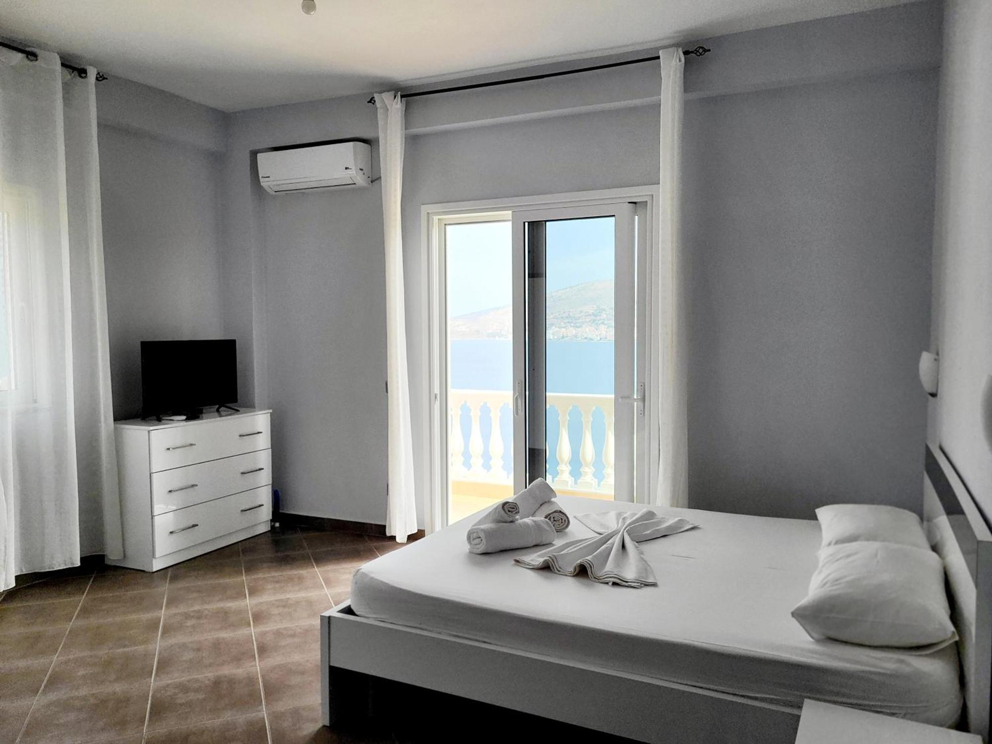 Vila Sulozeqi Apartment Sarande Phòng bức ảnh